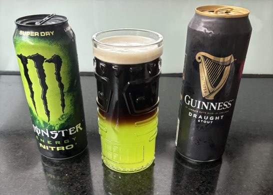 No Context Brits tweet media