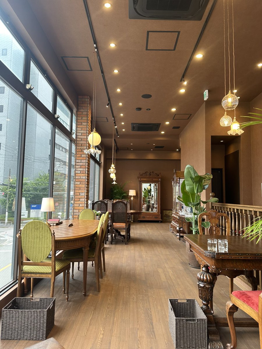 ruru_odekeke's tweet photo. ⚫︎投稿No.481
📍大阪 四ツ橋【hyde&amp;away大阪店】
名古屋や京都で人気のフルーツタルト屋さんが大阪発上陸✨可愛すぎるタルトに洋館のような店内がお洒落。イートインは予約制です！
୨୧┈┈┈┈┈┈୨୧
〒大阪市西区南堀江1-8-7
時間‥11:00〜18:00
定休日‥無 https://t.co/itLHRcri6l
