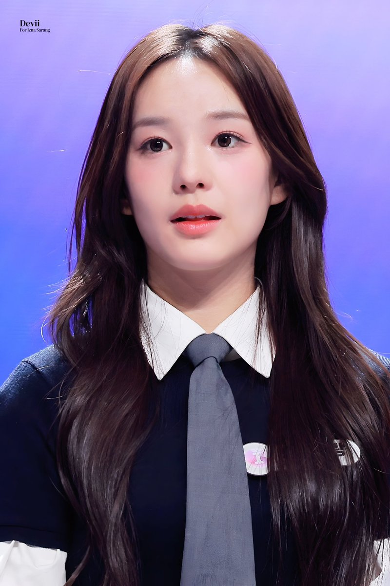 picsarang's tweet photo. a living barbie-doll

#izna #이즈나 #ryusarang #유사랑 https://t.co/4gfEY72x4j