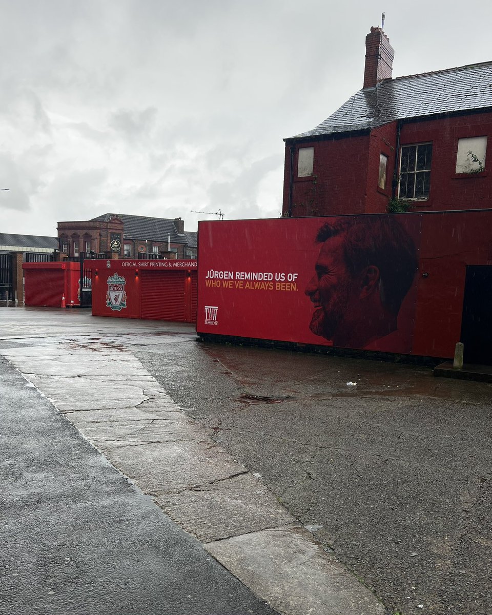 Khalifah tweet media