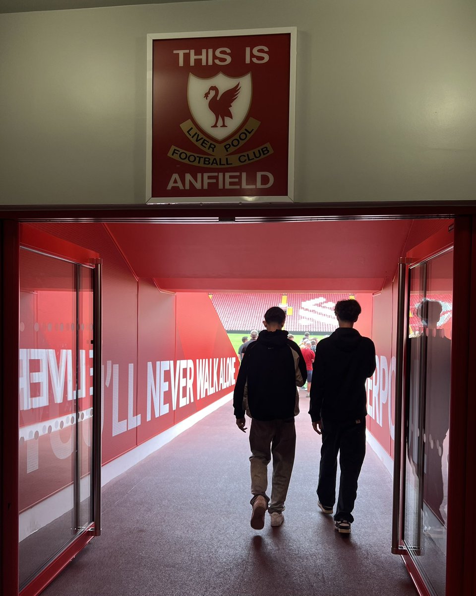 Khalifah tweet media