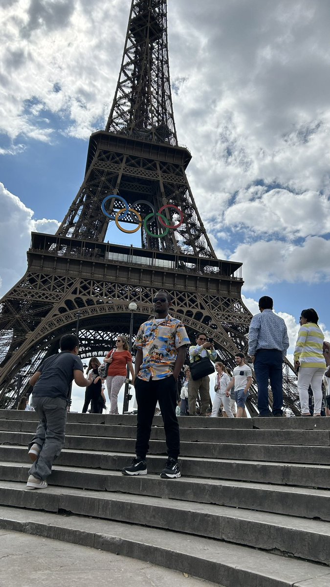 aliy_k16's tweet photo. @TiphConcepts @Ratiph1 #Paris 🇫🇷💎 https://t.co/AYifBCLiKD