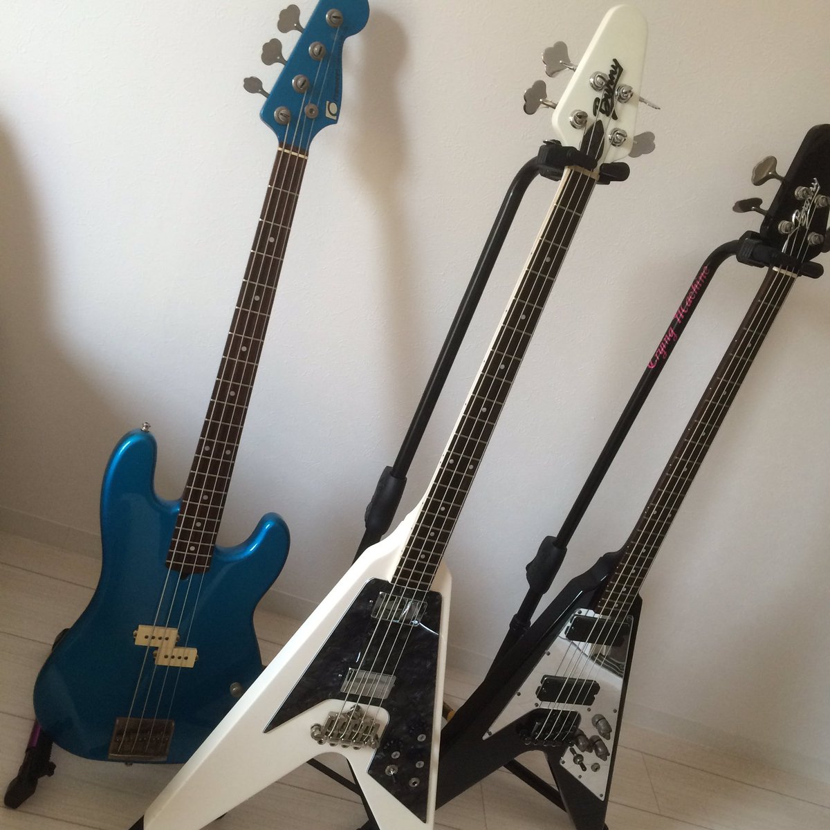 fukorosalie's tweet photo. 現役の頃はモニターとして大変お世話になりました。たくさんの思い出が詰まっています。
フェルナンデスの倒産、とても寂しいですね… https://t.co/LF9oYwZjWt