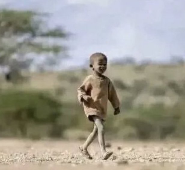 Mako 2 cedis,koobi 5 cedis....
Mako 2 cedis,koobi 5 cedis....
Mako 2 cedis,koobi 5 cedis....
Mako 2 cedis,koobi 5 cedis...