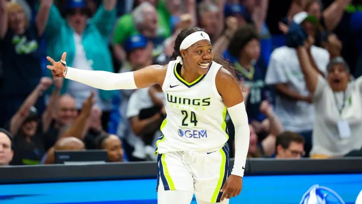#WNBA

➡️ Arike Ogunbowale +21,5 points (Dallas Wings) @ 1,85 / 1,50%

vs. Los Angeles Sparks

📲 t.me/+Z29f6zRTAnszZ…