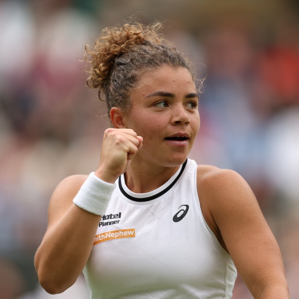 giovannipelazzo's tweet photo. 🚨 SVOLTA A WIMBLEDON 🚨

La finale tra Jasmine Paolini 🇮🇹 e Barbora Krejcikova 🇨🇿 verrà trasmessa IN CHIARO sul canale YouTube di Wimbledon 💥

Qui il link alla diretta 👇
https://t.co/mC7tIAIAOR https://t.co/h5djZxZ4eD