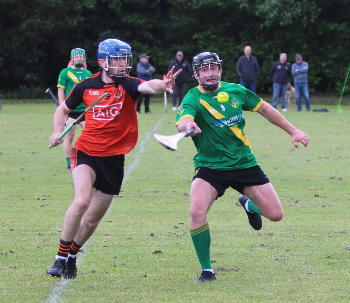 tomasdaibhis's tweet photo. Best of luck to the senior hurlers who start their championship campaign this evening as they take on Ballinteer St John's  . Throw in is at 6.15pm on the main pitch. All support welcome. https://t.co/xs1hppTzht
