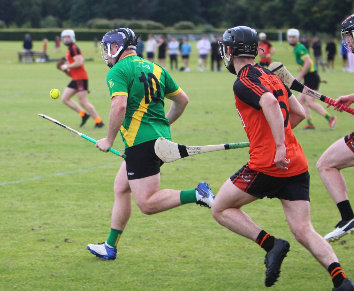 tomasdaibhis's tweet photo. Best of luck to the senior hurlers who start their championship campaign this evening as they take on Ballinteer St John's  . Throw in is at 6.15pm on the main pitch. All support welcome. https://t.co/xs1hppTzht