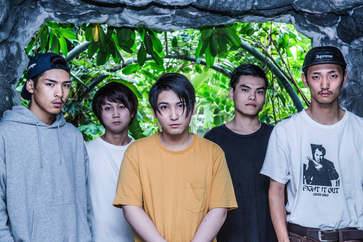 unmaskalive's tweet photo. 今日でX(Twitter)にアカウントを作って10年目。

UNMASK aLIVE結成10周年記念日です。

これまで沢山の仲間達に支えられてバンド活動をしてきました。これまで脱退したメンバー、何より今この5人でバンド出来ている事がとても幸せです。

これからもUNMASK aLIVEを宜しくお願いします。 https://t.co/l0PSSFFVD2