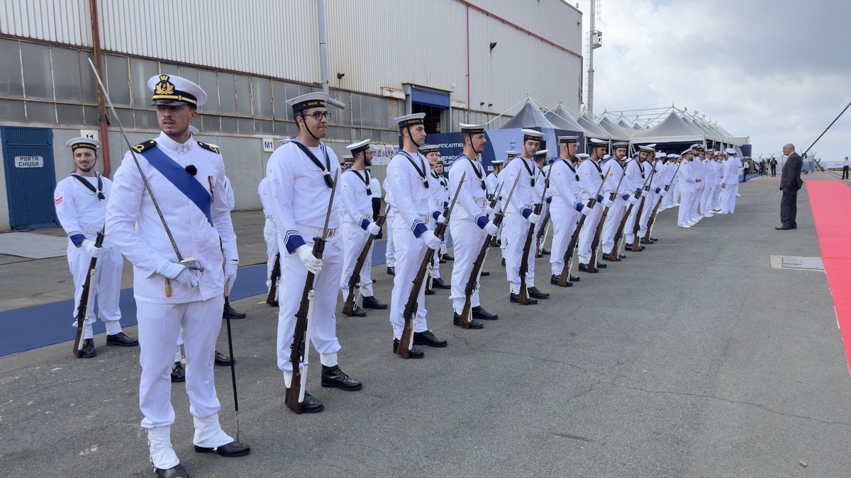 ItalianNavy's tweet photo. Oggi varato il PPA "Millelire" cosí il #SCSMM.
"I PPA, nella nomenclatura internazionale Multi Purpose
Combat Ship, sono frutto di una sfida in cui hanno creduto Marina e industria insieme.
Sono unità di elevatissime capacità e grande flessibilità d’impiego" https://t.co/vQdb9shncb