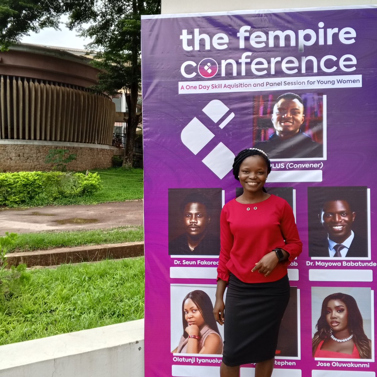 becca4_Christ's tweet photo. The fempire conference was a blast✨✨✨✨✨.
I joined the video creation class session and I must say, the tutor was well seasoned😉😉😉.
#fempireconference
#innovation
#growth https://t.co/oI0uNfa8no