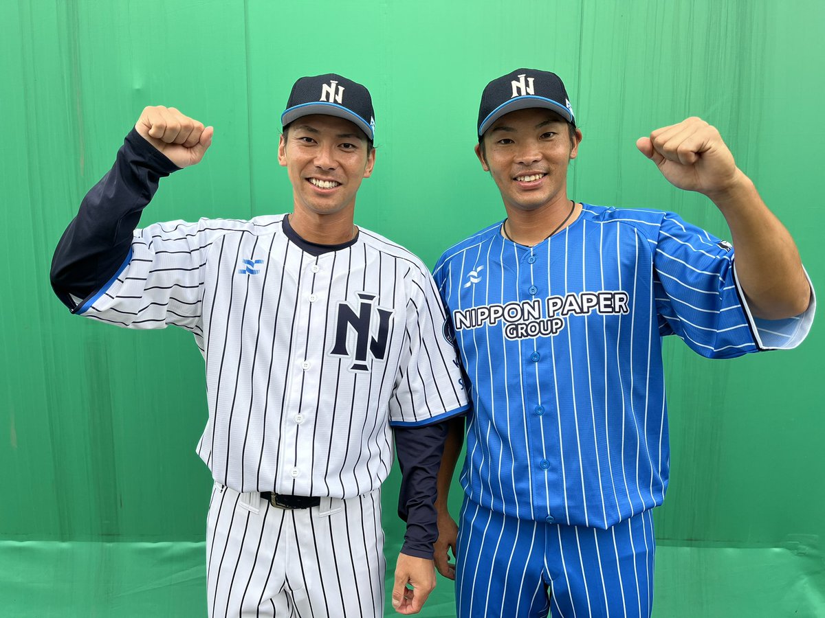 ☆新デザインユニフォーム☆ ホーム・ビジターともに縦縞のデザインを