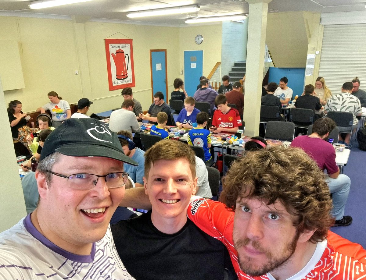 StephenLKent's tweet photo. 🥳🥳 24 TCG and 12 VG players for our first League Cup of the season here at Community Wise, Eastbourne!

Huge thanks to @theteamparris and judge debutant Alex for helping out today 👏👏

#playpokemon #thankyourjudge https://t.co/JogGiE4to1