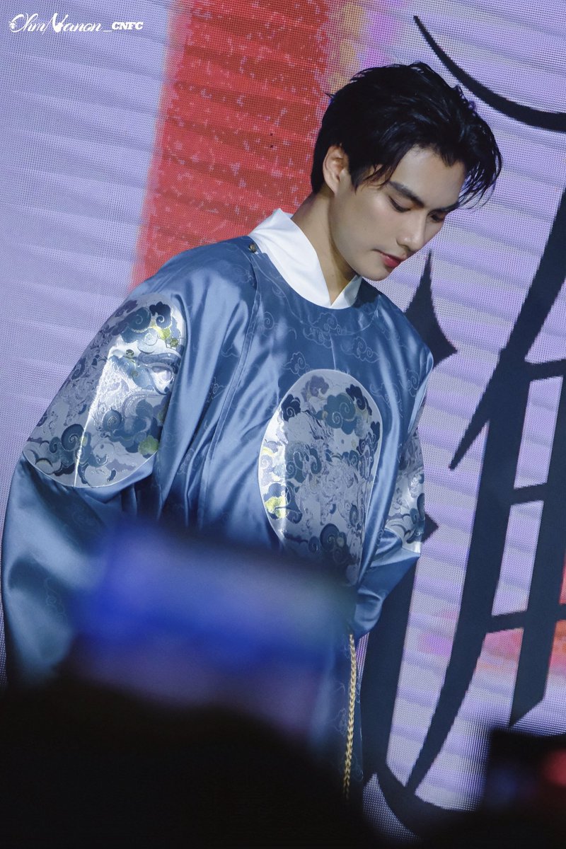 OhmNanon_CNFC's tweet photo. 穿汉服真帅🤩

Ohm in Guangxi
#OhmFMGuangxi
#OhmNanon 
#ohmpawat https://t.co/wGlVtTA7lR