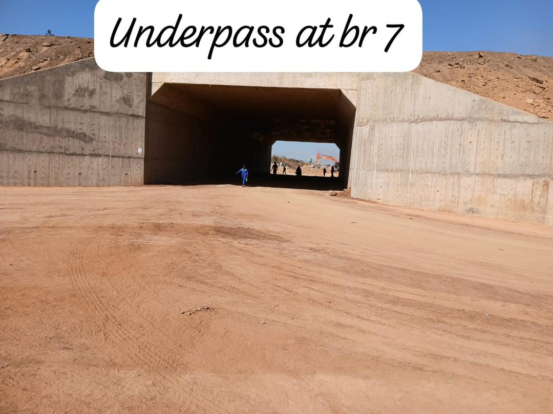 MinistryofTID's tweet photo. #MbudziInterchangeProjectUpdate 

Total bridges at Mbudzi Interchange Project and Associated Routes =15
1) A total of 11 bridges completed to date.

2) 4 bridges at various construction stages .

Stay tuned for more updates on this project.
#Underpasses at bridge 7 &amp; 9 https://t.co/px4ZrmUaT2