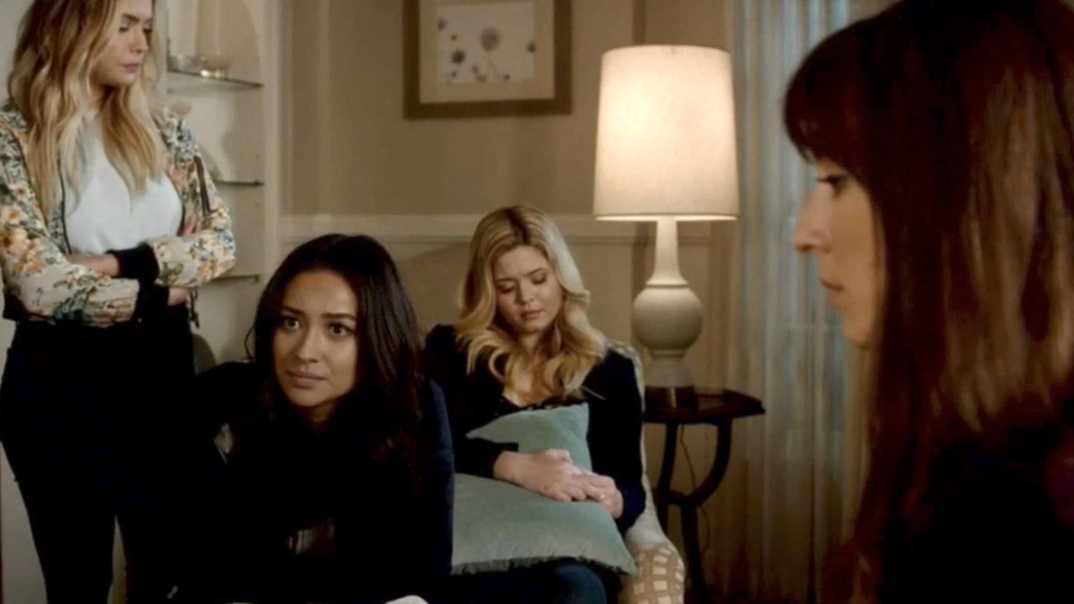 thebestofemison's tweet photo. EMILY: You just abandoned her when she needed you. 
ARIA: Ali, I’m sorry. Are you okay?
EMILY: No. No, she’s not okay. I’m not okay. No one’s okay.
SPENCER: Em, she doesn’t know.
ARIA: I don’t know what?
EMILY: That “AD” stopped playing games and started playing God. https://t.co/3nM5JMgC2f