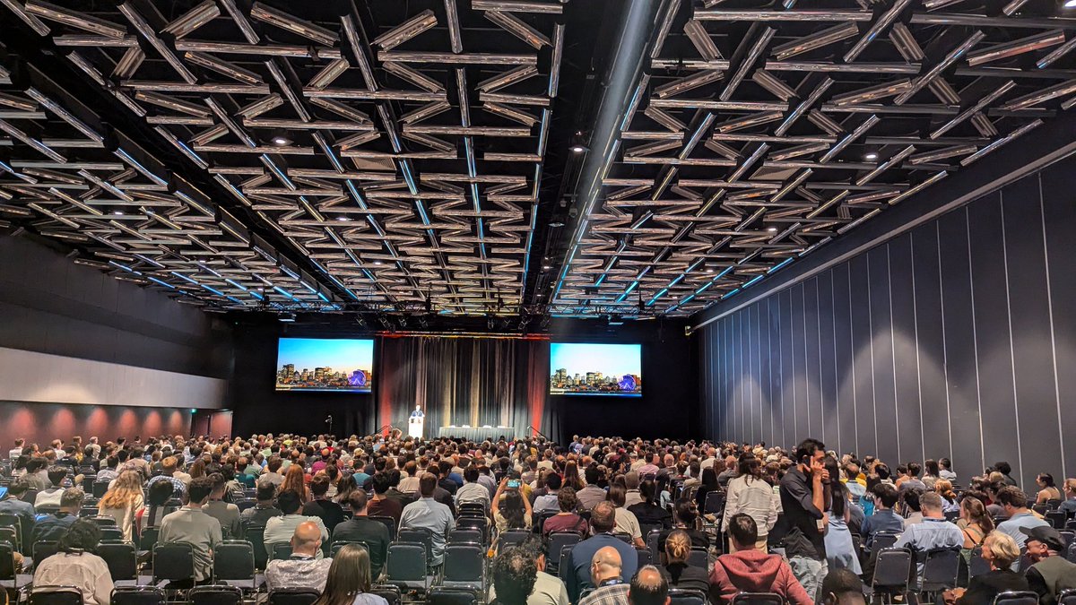 #ISMB2024 opening speech by <a href="/iscb/">ISCB News</a> president <a href="/pedjagogue/">Predrag Radivojac</a> #bioinformatics #cosi #conputationalbiology #STEM