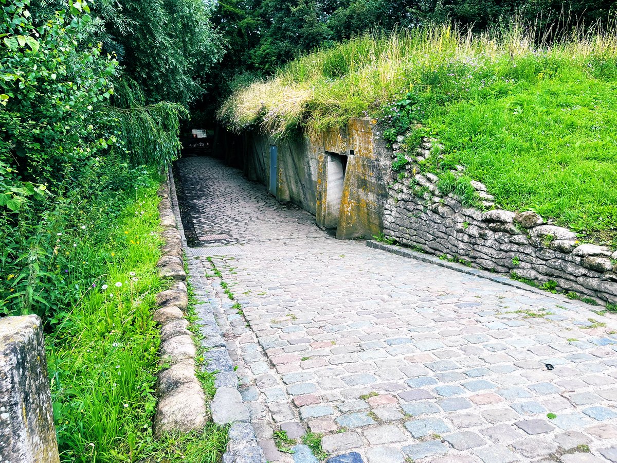 unityhistory's tweet image. The Essex Farm dressing station where VJ Strudwick, who died when he was 15, was buried. @UnityBlackpool