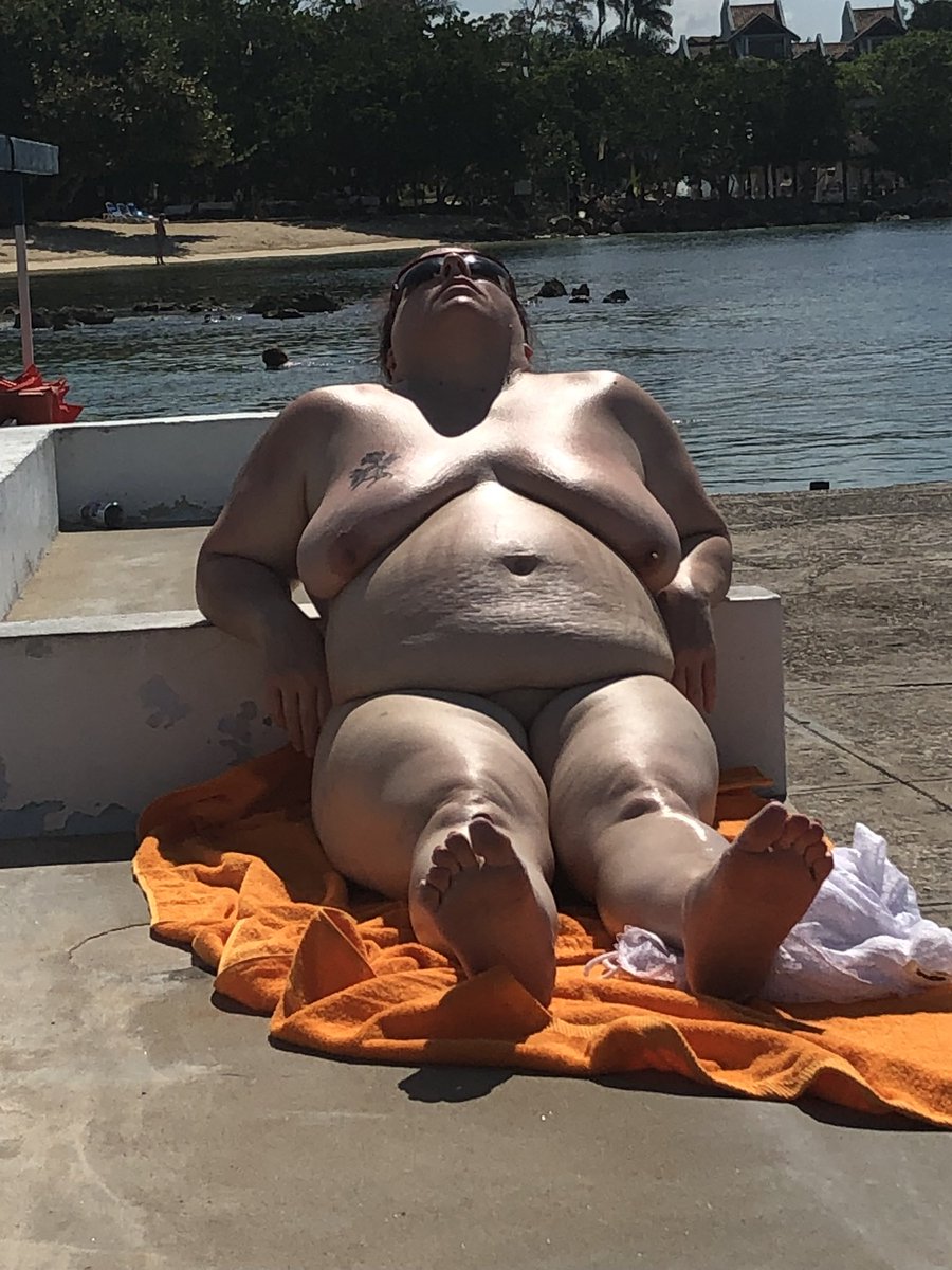 wobin1967's tweet photo. @VacationNaked https://t.co/sty521anzA