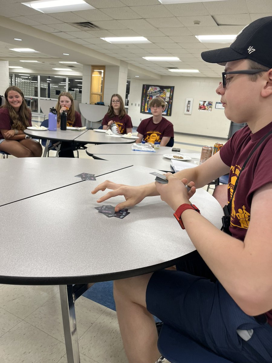 MNHS_Orch's tweet photo. Shoutout to our camp Leadership Seminar participants! Yesterday they taught each other new skills - everything from origami to thumb wars to creating realistic looking injuries for first aid simulations. https://t.co/wHIZL84sid