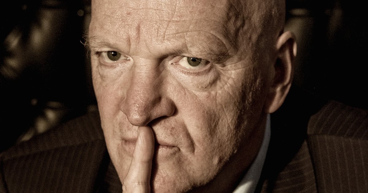 G11Sven's tweet photo. 1/2 Arnold #masonslaafje Karskens @arnoldkarskens
Vm. (oorlogs)verslaggever. Nu vz. vd #afleiders v OmroepOngehoord @ongehoordnedtv om NL braaf in gareel te houden. Mispunt. #Shill.
#Wall
#Silencing #Secrecy
#ThinkPose
#AsAboveSoBelow https://t.co/TcSXX2cUI2