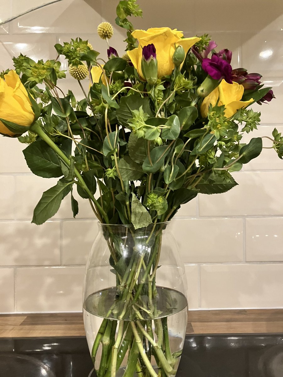 Thank you <a href="/dr_vjbarker/">VJ Barker</a> for the lovely flowers. We scoffed most of the chocs last night. Ain’t friends grand? 😀 <a href="/BloomandWild/">Bloom & Wild</a>