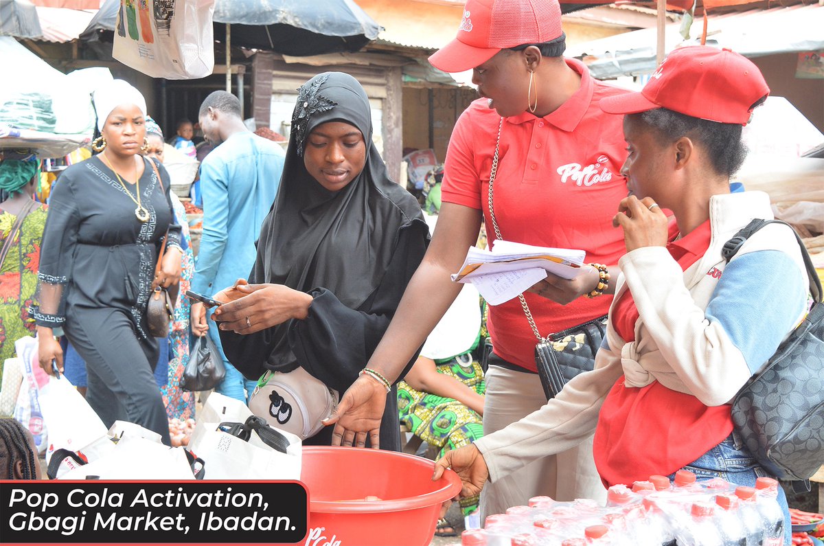 Ghadco_ng's tweet photo. Pop Cola is popping at Gbagi Market, Ibadan! Celebrate the Nigerian spirit with every sip. Available now! 

#chiamodmarketer 
#ghadco_ng 
#mamudabeverages 
#gbagimarket 
#PopCola 
#IbadanVibes 
#NigerianPride
Rema Kubwa Kano https://t.co/e2pDfcTayp
