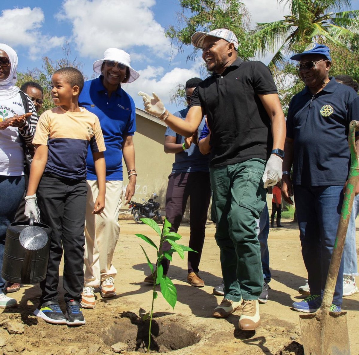 Rotaract Kwanza UDSM tweet media