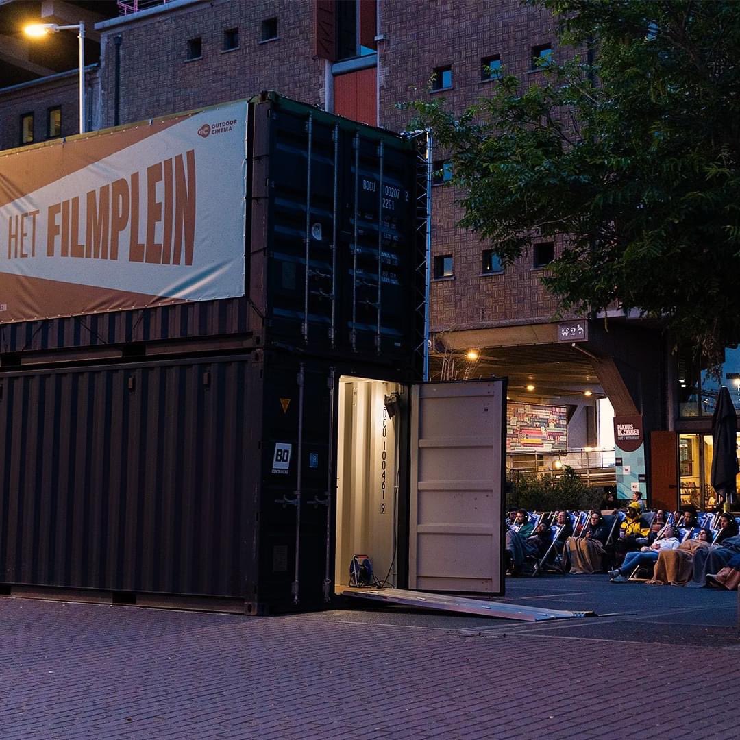 Studio411Gambia's tweet photo. Over the last two weeks- the lead actor of GFB @ceazarrr hosted an outdoor Cinema Screening of three films in Amsterdam at the Pakhuiz Zwiger! Africadelic and Yardvibes creating a platform for indepenedent filmmakers.π¬ππ½
#Cinema #Amsterdam #GiftsFromBabylon #Gambia #Studio411 https://t.co/r4pXH5BOMx