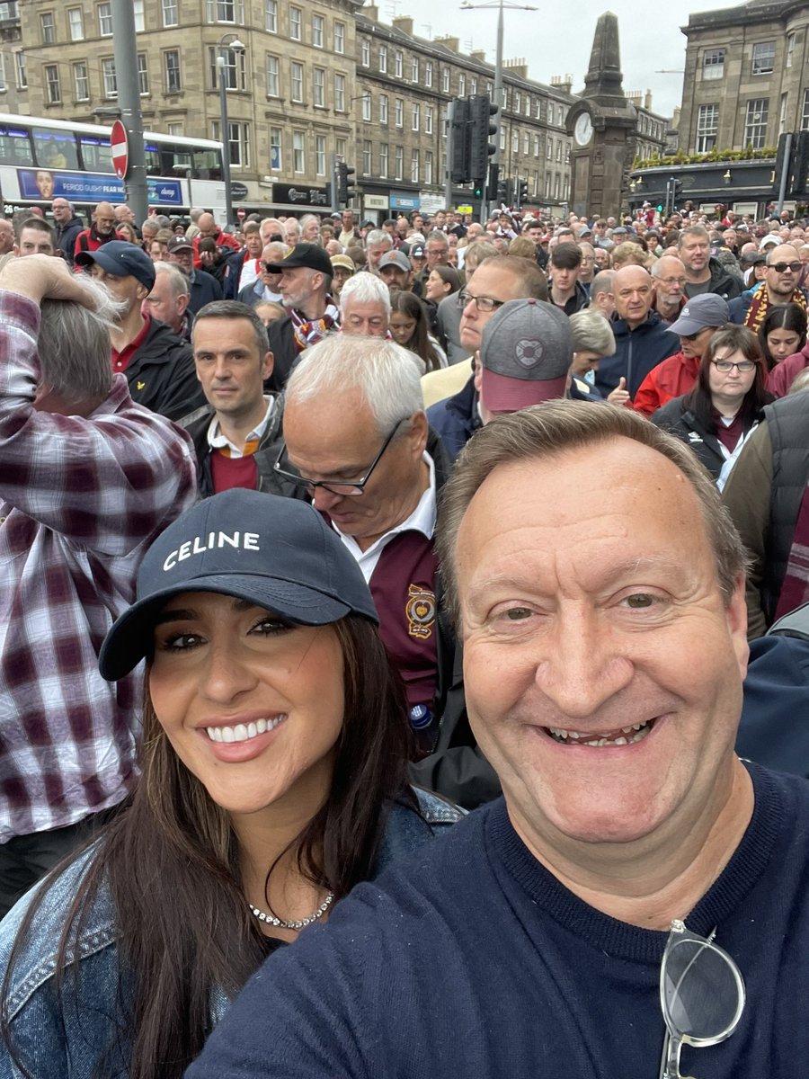 Lee Maddin tweet media