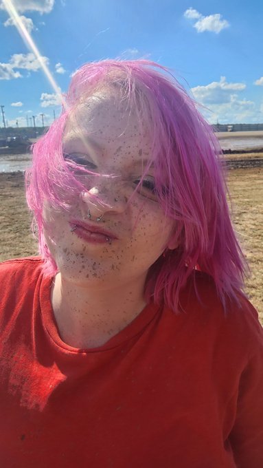 So much fun playing in the mud https://t.co/6tlYgeBXnk