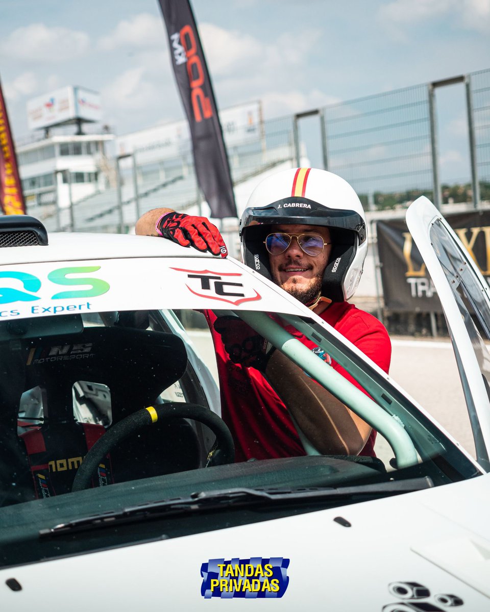 ItsJoshDesign's tweet image. Espero que no lleguen a cerrar el @Circuito_Jarama  porque guardo grandes momentos allí ♥️