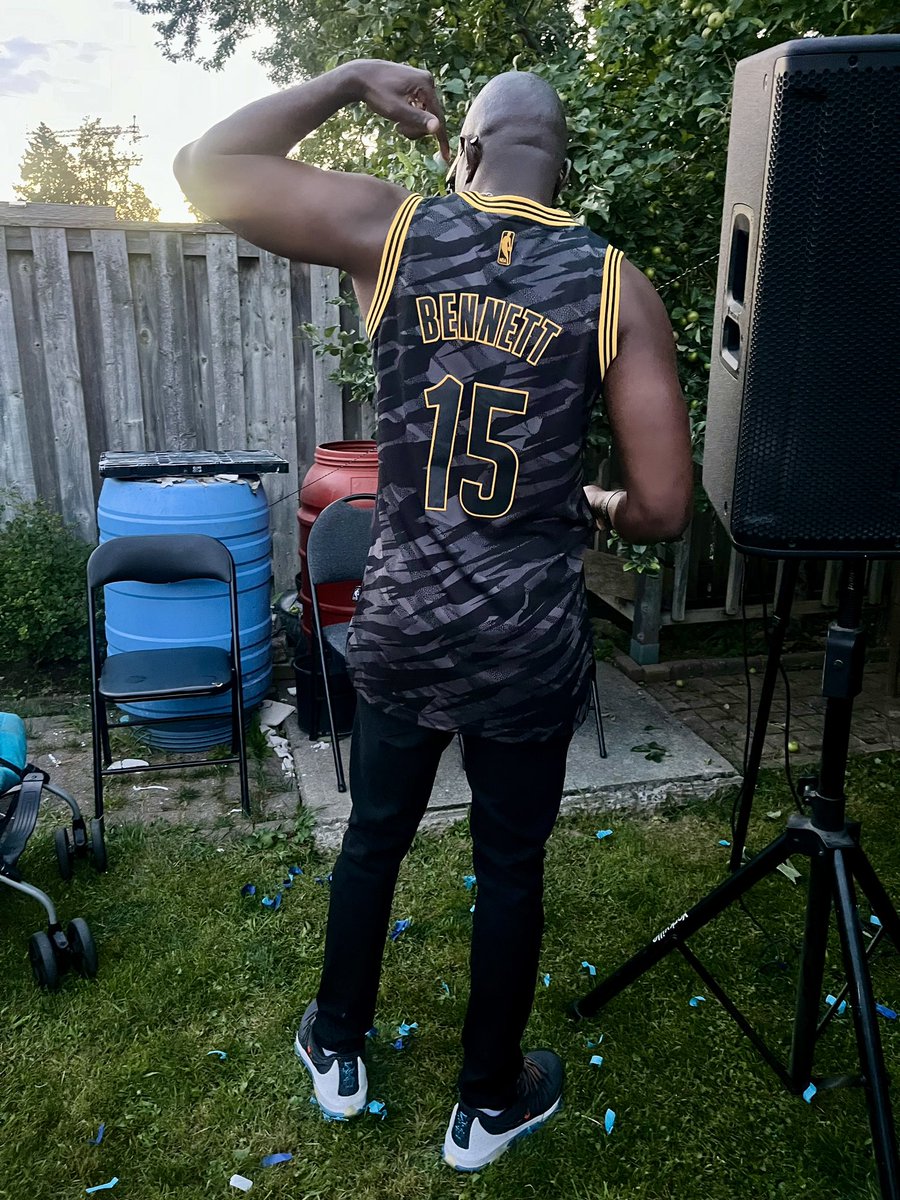 SheldonLewis13's tweet photo. A little Summer activities https://t.co/gem9AtM2nz