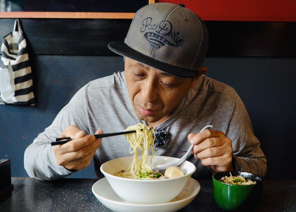 fimosw's tweet photo. 近日公開‼️
おすすめラーメン映像もあるよ🍜

#fimoTV
#レッド中村
#ゴーセン
#ポジドライブガレージ https://t.co/UwXr2OOV9I