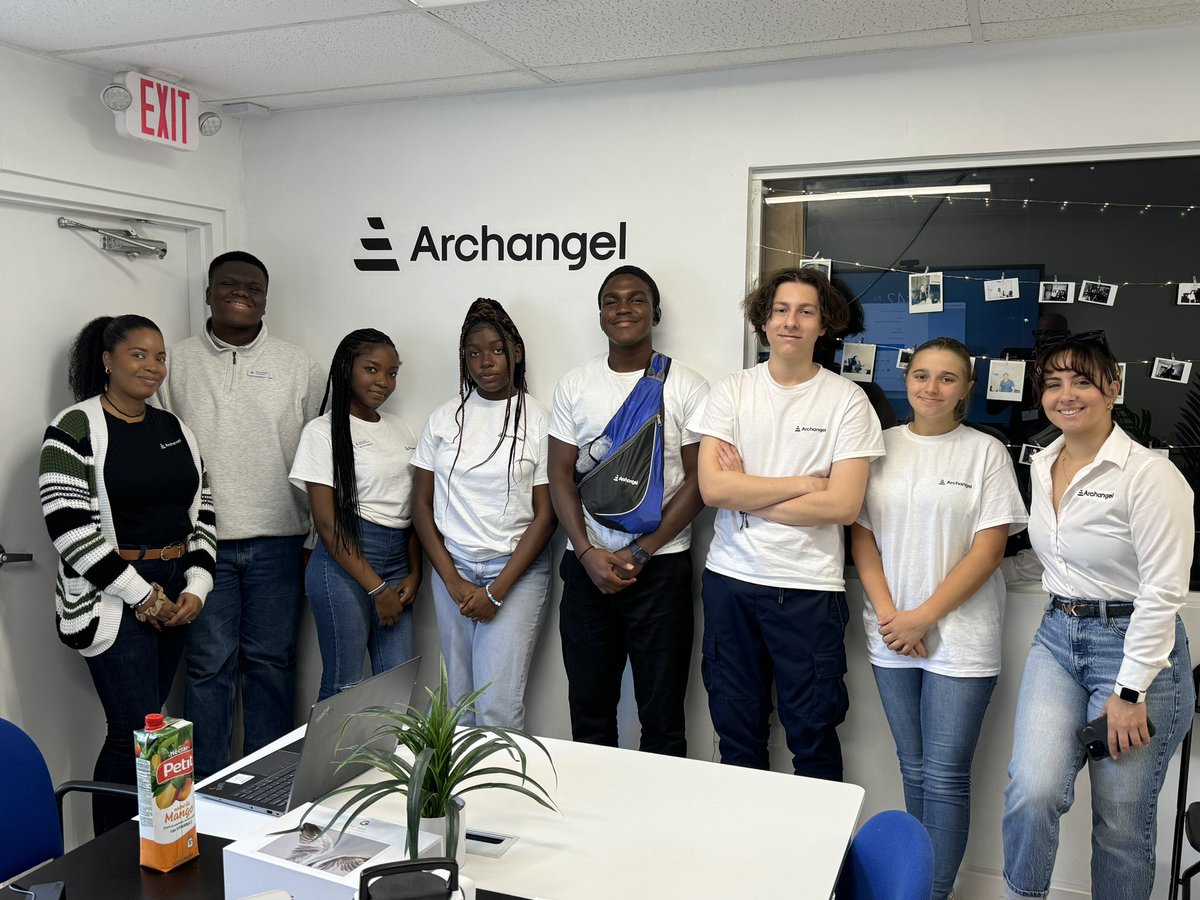 mlecITacad's tweet image. Internships in Action! Our students engaged in real-world activities through the power of industry partnerships! #SYIP2024 @CTEMiami @drldiaz @NAFMiami @NAFCareerAcads