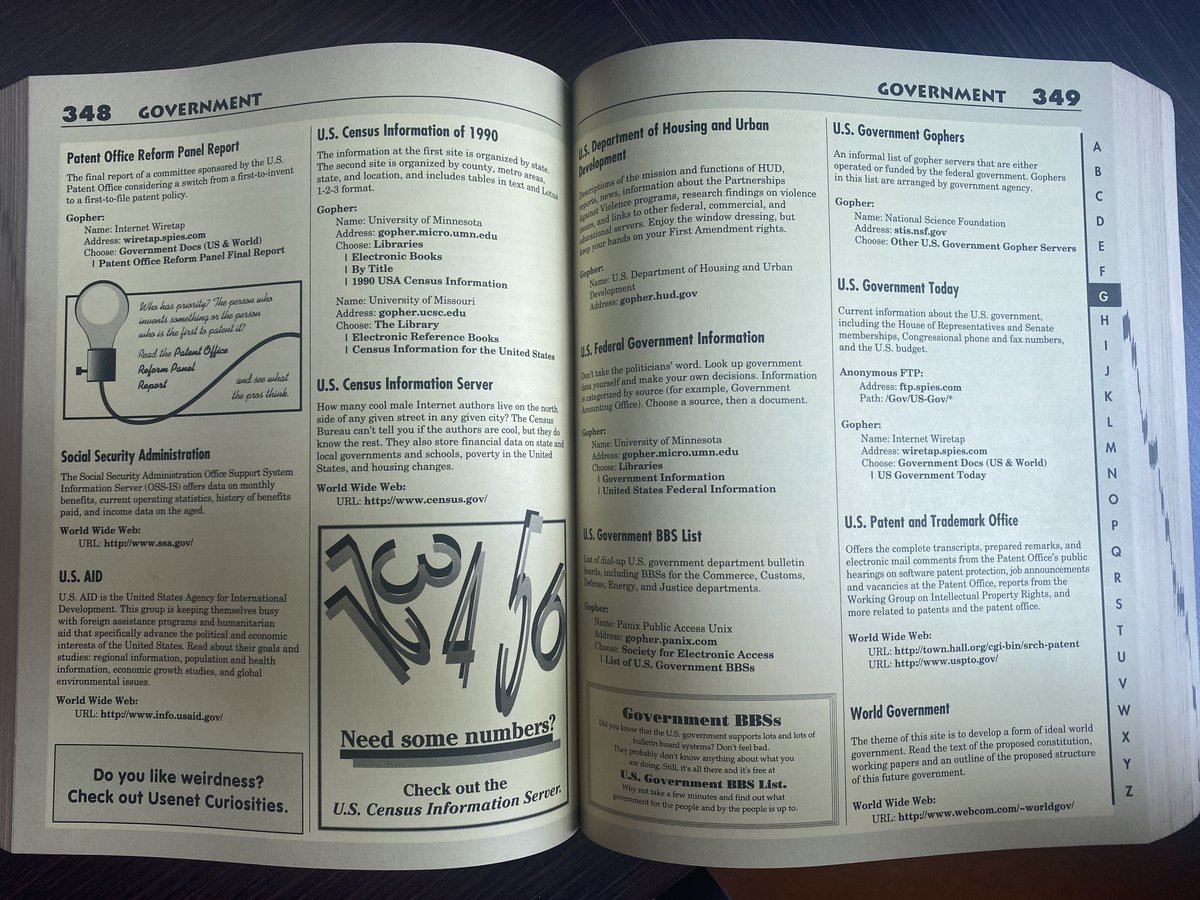 yakarivd's tweet photo. How people explored the Internet in 1996. I found this gem in a thrift store today. I'm too young to remember this, so I think this discovery is pretty darn cool!
#ux https://t.co/rMg9hiWo5T