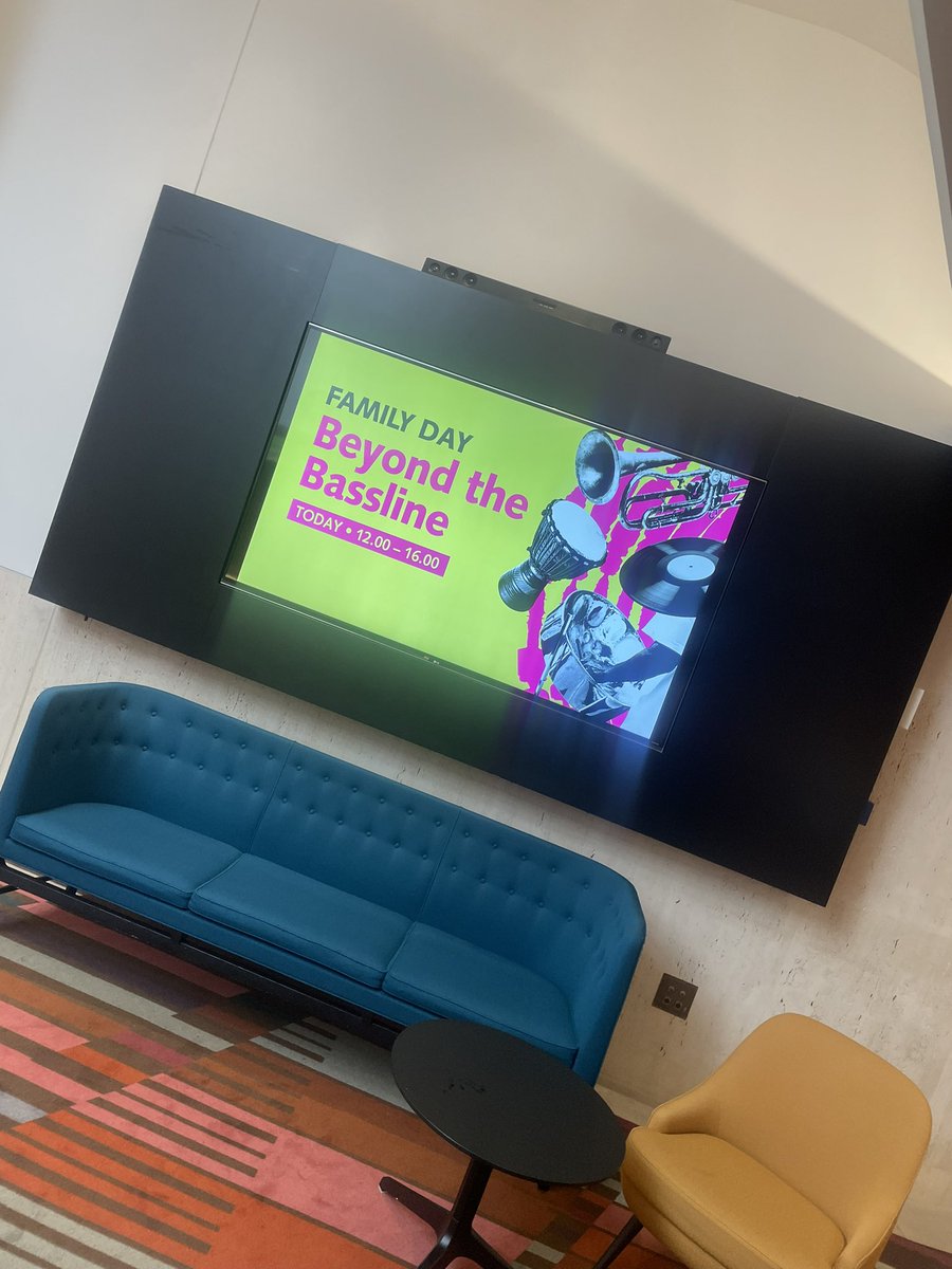 JamelCarly's tweet photo. Olu was @britishlibrary today for the #BeyondtheBaseline Family Fun day I curated! https://t.co/Z1h5bnboD8