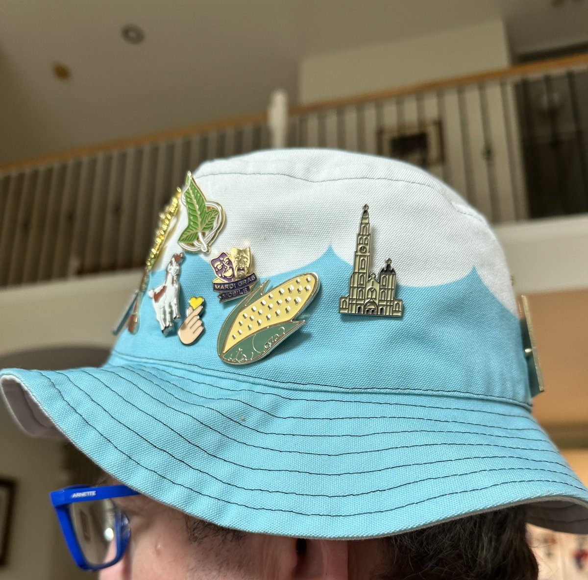 DcnB_LovesJesus's tweet photo. Filet-o-Fish hat pinned!
Cathedral from Antwerp, Belgium!

Such a great pilgrimage with @HaleyCarrots and 23 other Catholic pilgrims! https://t.co/RiK95wxw3c