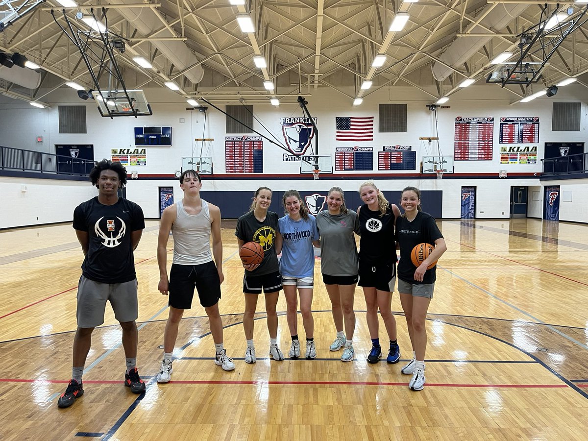 Mike Soukup (@coachmsoukup) on Twitter photo Where else would this group be on a Saturday in July!! #MakeShots college program
<a href="/sfellenbaum15/">Savannah 'SJ' Fellenbaum</a> <a href="/mdeurloo2023/">Molly Deurloo</a> <a href="/EricHobsonJr1/">Eric Hobson Jr</a> <a href="/SamHoward204/">Sam Howard</a> <a href="/annawaterstredt/">Anna Waterstredt</a> <a href="/mollylibby3/">Molly Libby</a> <a href="/Lucy_Freytag/">Lucy Freytag</a> Where else would this group be on a Saturday in July!! #MakeShots college program
<a href="/sfellenbaum15/">Savannah 'SJ' Fellenbaum</a> <a href="/mdeurloo2023/">Molly Deurloo</a> <a href="/EricHobsonJr1/">Eric Hobson Jr</a> <a href="/SamHoward204/">Sam Howard</a> <a href="/annawaterstredt/">Anna Waterstredt</a> <a href="/mollylibby3/">Molly Libby</a> <a href="/Lucy_Freytag/">Lucy Freytag</a>