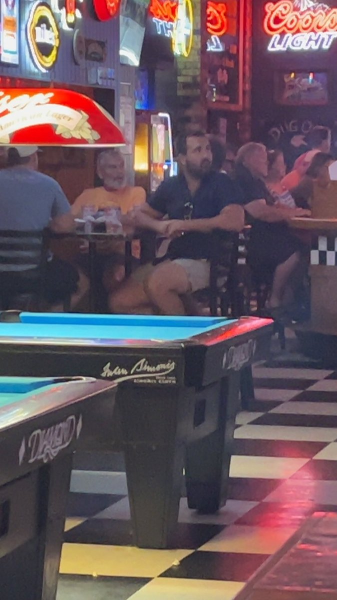 JHassebroek's tweet photo. @BarstoolBigCat This you? https://t.co/LPlUGv3nA2