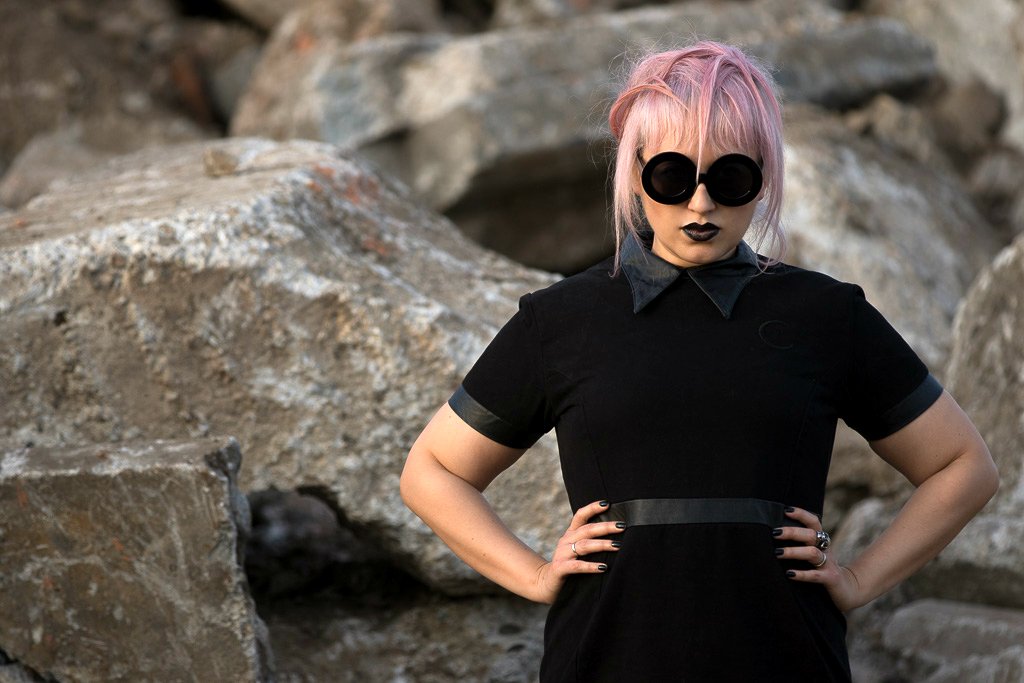 derb_18's tweet photo. Model/Styling/Make Up. https://t.co/cqvqDRka4R   
Wearing. @666_BLACKOUT  @killstar @disturbiaco 

#blackoutstuttgart #twitter #germany #heilbronn #mujergato #model #fashionblogger #Influencer #sunglasses  #Fashion #disturbia #killstar #blackdress #Photography #followme https://t.co/Y9vsk6WUPw