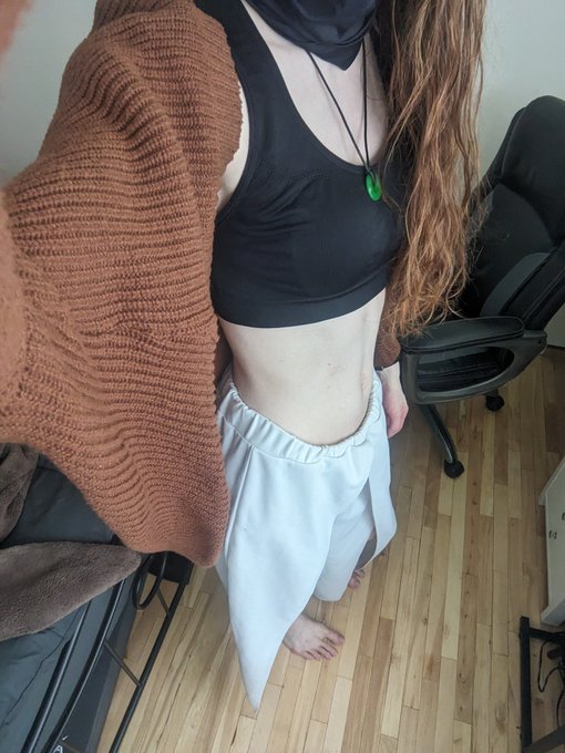 Impractical but comfy, lol  #fashion #Clothing #midriff https://t.co/9kTc8nO37Z<a href="/tag/fashion"class="tags">#fashion</a><a href="/tag/clothing"class="tags">#Clothing</a><a href="/tag/midriff"class="tags"><span>#midriff</span></a>