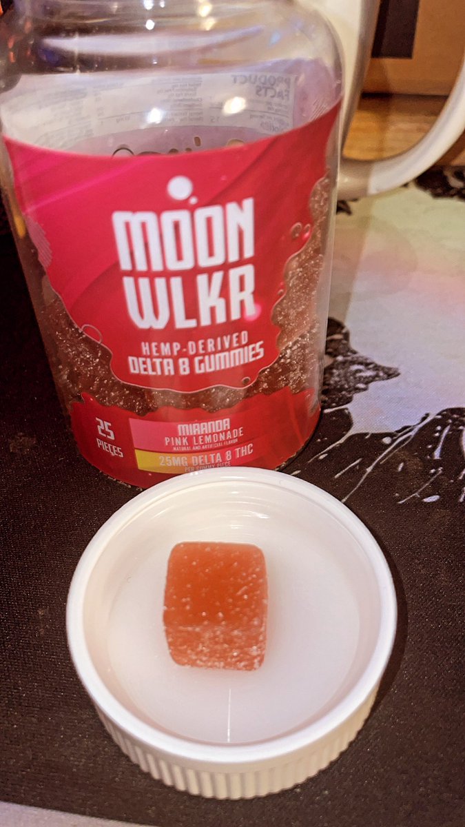 ITSOKTODIEtv's tweet photo. #GoodAfternoon #StonerFam #TwitchFam Just #WakeandBake #Smokeseshing into the grinds todayððð¶âð«ïž Today we doing the usual making videos,clips, other content,job applications,love rounds,posting and #TwitchStream Later! Another big day with big grinds âïžðªðð¥âœïžâ
ð
I hope everyone is having a beautiful amazing toasty day of love and blessings ððThank you Fam for the love & support on everything i appreciate yâall so much! Hella love and big fat cheers fam stay high asfð®âðšð¶âð«ïžð¥âœïžðâ
ðâŒïž
@puffshotlife hit crazy with @moonwlkrthc gummies had me sleeping good ð Also using @DailyHighClub bongð¶âð«ïž