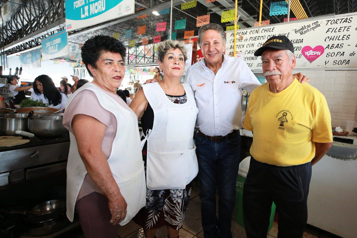 JuanJoseFrangie's tweet photo. ¿Van a venir al Mercado de Atemajac? 

Hace poco le dimos una nueva cara ✨ y celebramos su 50 aniversario de este lugar tan bonito y tradicional de nuestra ciudad. 🙌

Como siempre he dicho, los mercados son una fuente económica para las familias de las y los comerciantes. 

Vengan y apoyen el comercio local, visítenlo para hacer su despensa aquí. 😉