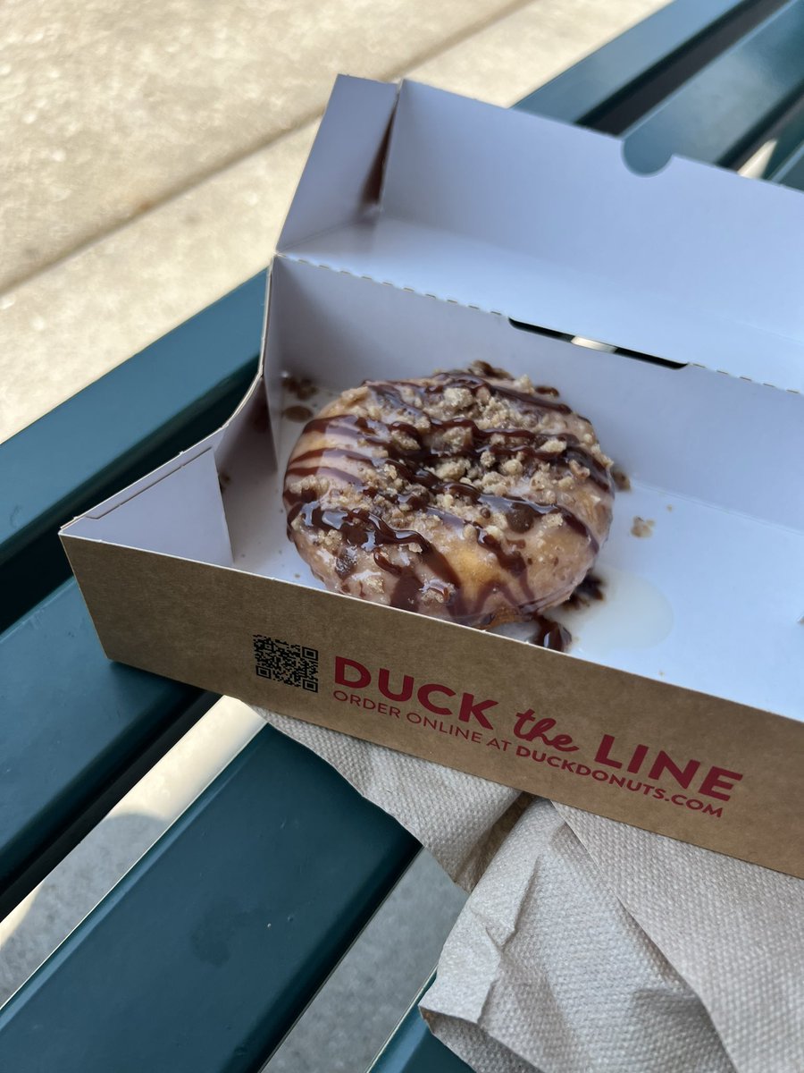mkWres's tweet photo. @DuckDonuts delicious treat in Louisville.  So glad I can find you outside of OBX. https://t.co/AKBKDWmeuF