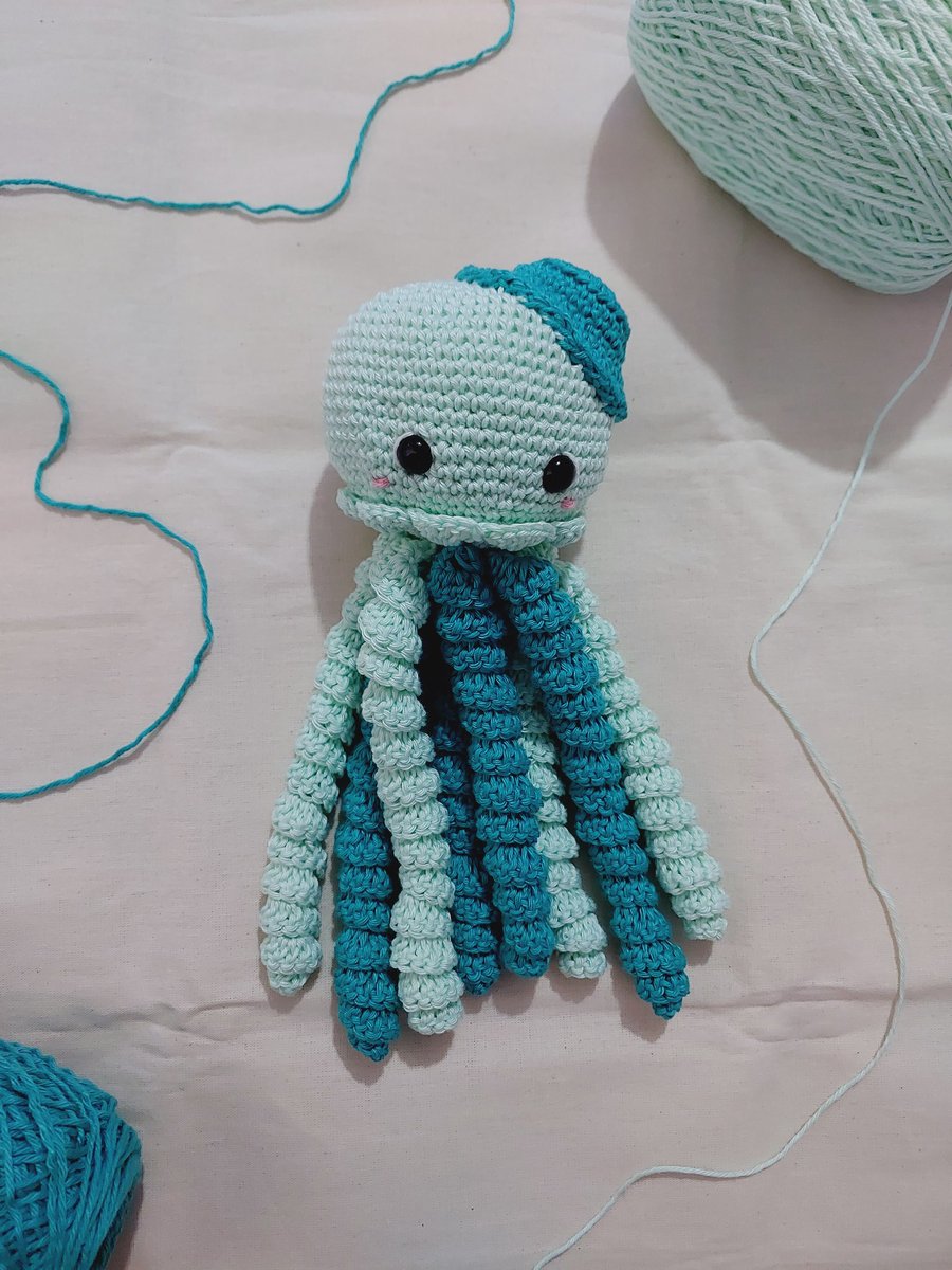 ateliedaliv's tweet photo. 💜Amigurumi Polvo disponível na Shopee e Cupom de FRETE GRÁTIS 
💰55,00 cada
https://t.co/F3v0PwI2JR
#shopeehaul #shopee #crochet #croche #chadebebe #presente @shopee_br @achadinhodasho @promoachadinhos @BestPromosBr https://t.co/I8hL2bC1G1