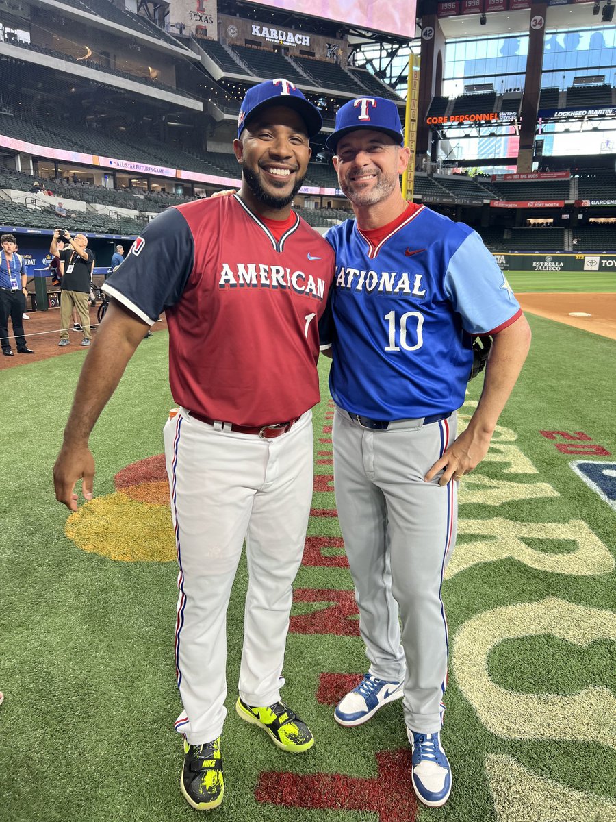 Rangers__Nation's tweet photo. Damn. I’m getting older. 🥲

(📸: @Evan_P_Grant) https://t.co/cuZyapQBvZ