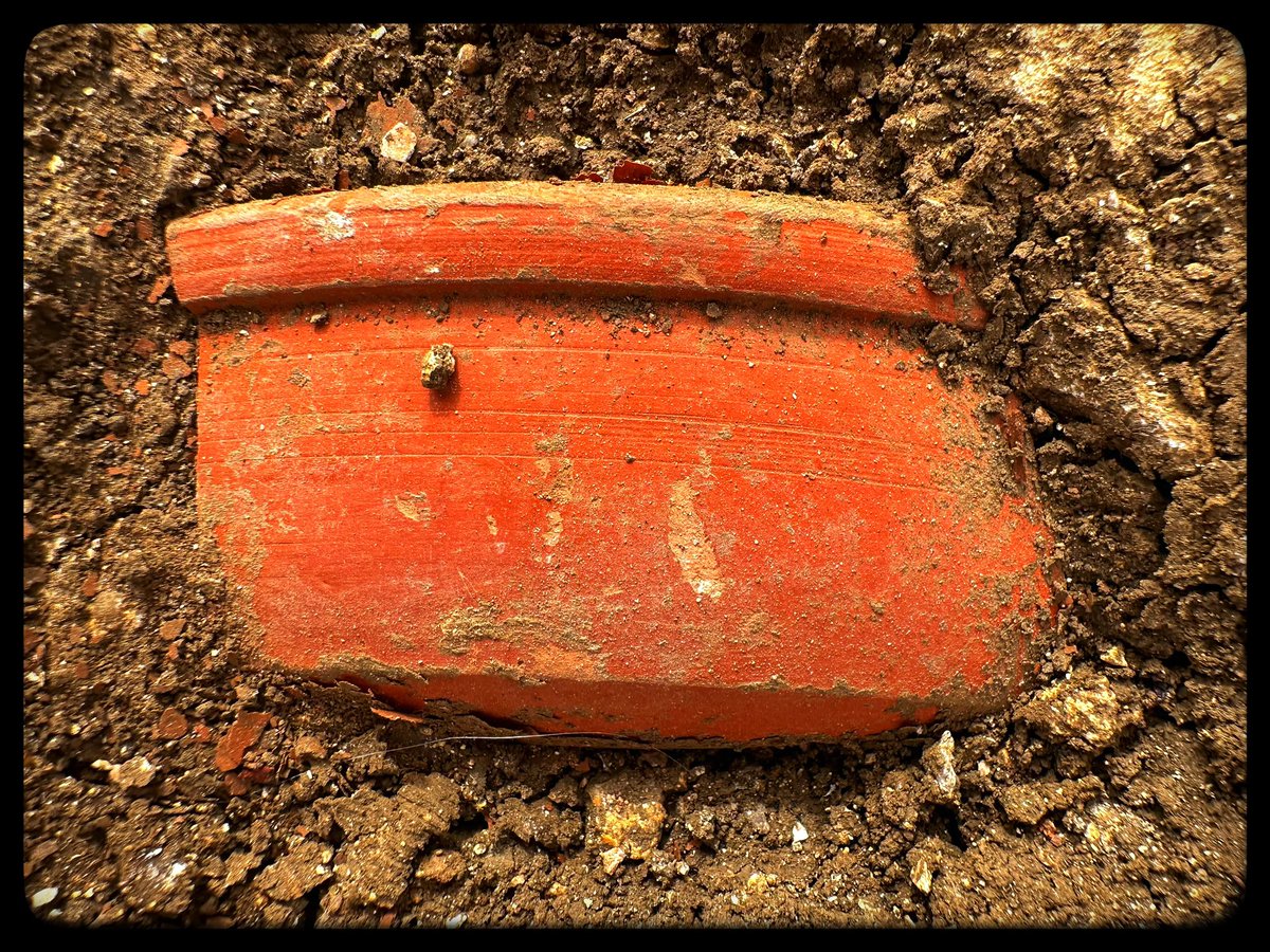 richardhosgood's tweet photo. Day 6 - a day of sorting out Roman roundhouse, lifting the hearth stones and finding dating evidence. We think it’s a timber plank building with more than one phase. Being buzzed by a Spitfire was fun too!!! #archaeology #veterans #wellbeing @thetimeteam @CotswoldArch https://t.co/ORFgjHMruC