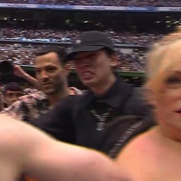 notepolimamess's tweet image. yo en toda la pelea de Viruzz vs Shelao
#LaVeladaDelAñoIV #LaVelada4 #sptm #Spreen