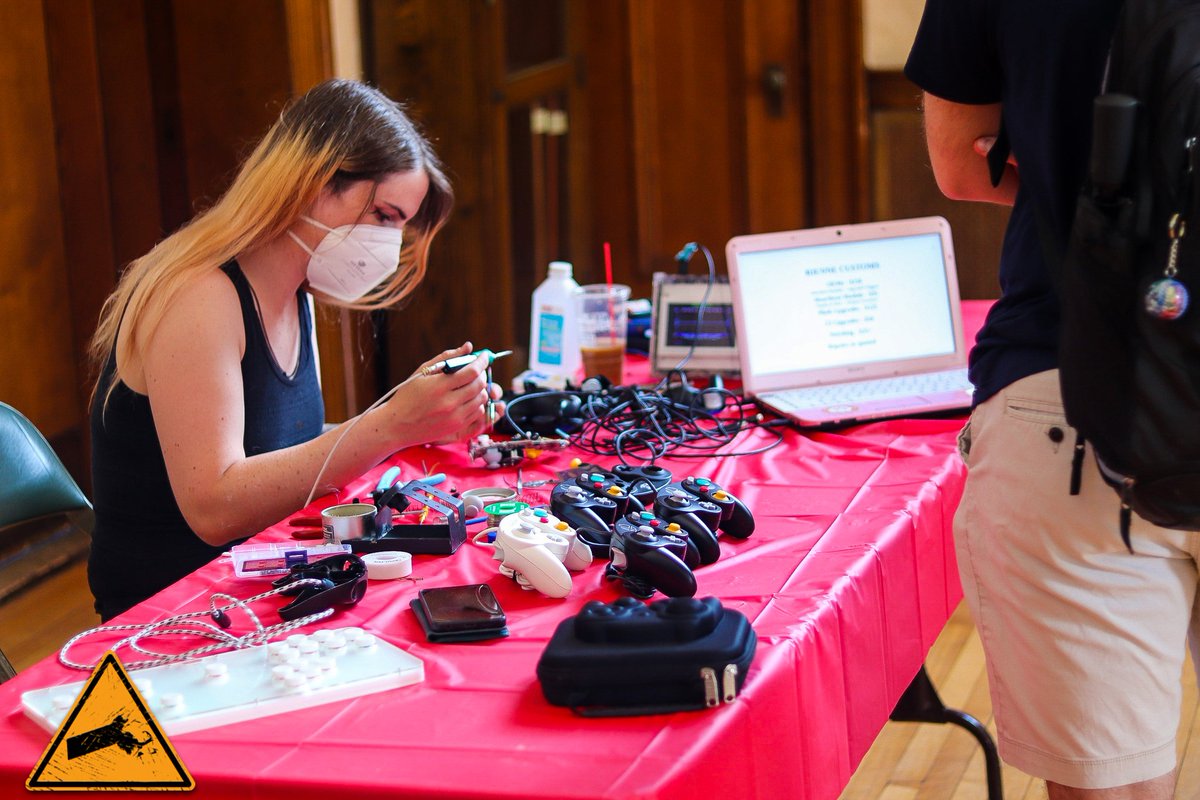 Breathlessx22 🔜 Your Local tweet media